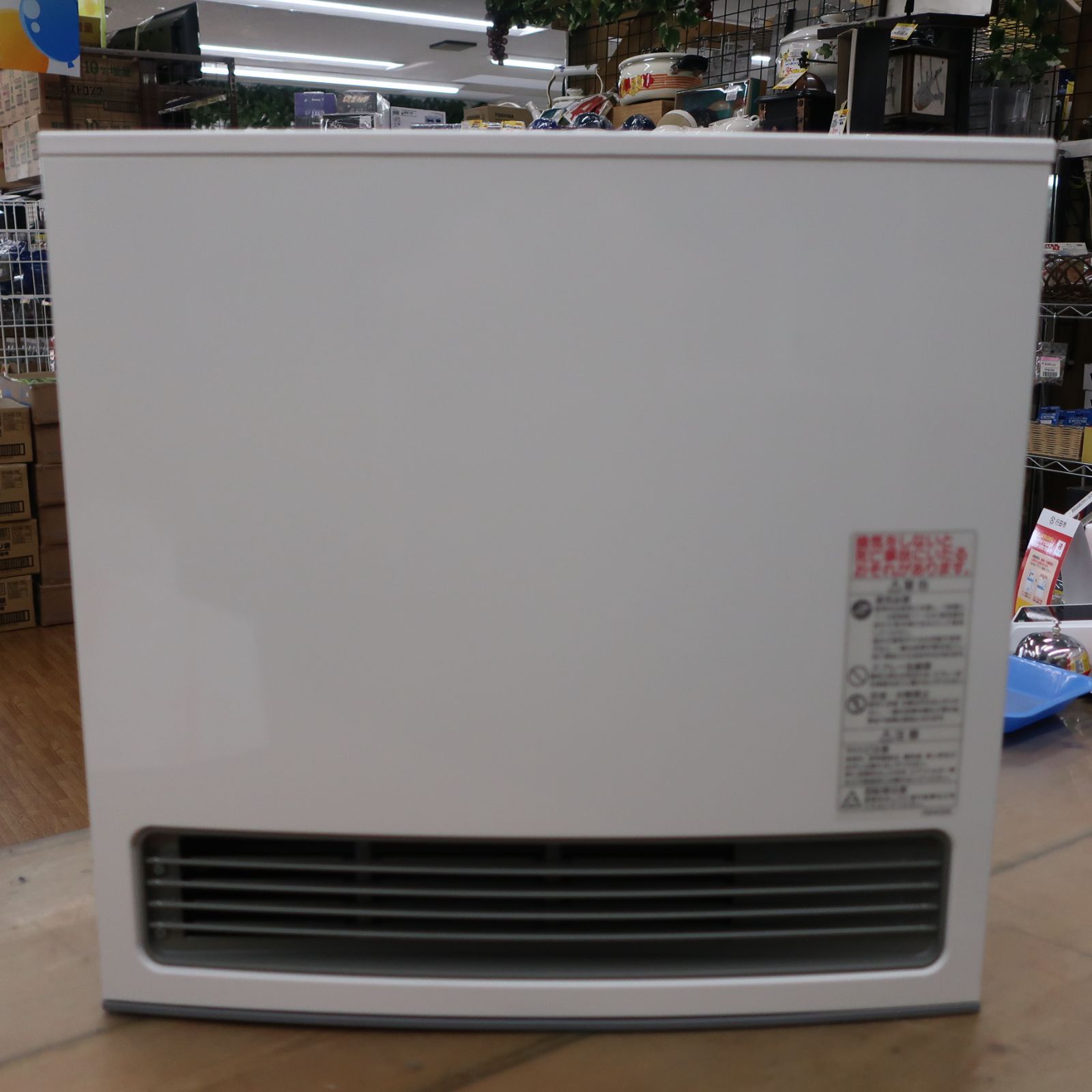 【新品 未開封】ノーリツ ガスファンヒーター LPガス用 未使用品】ノーリツ LPガス ガスファンヒーター GFH-4006S - メルカリ