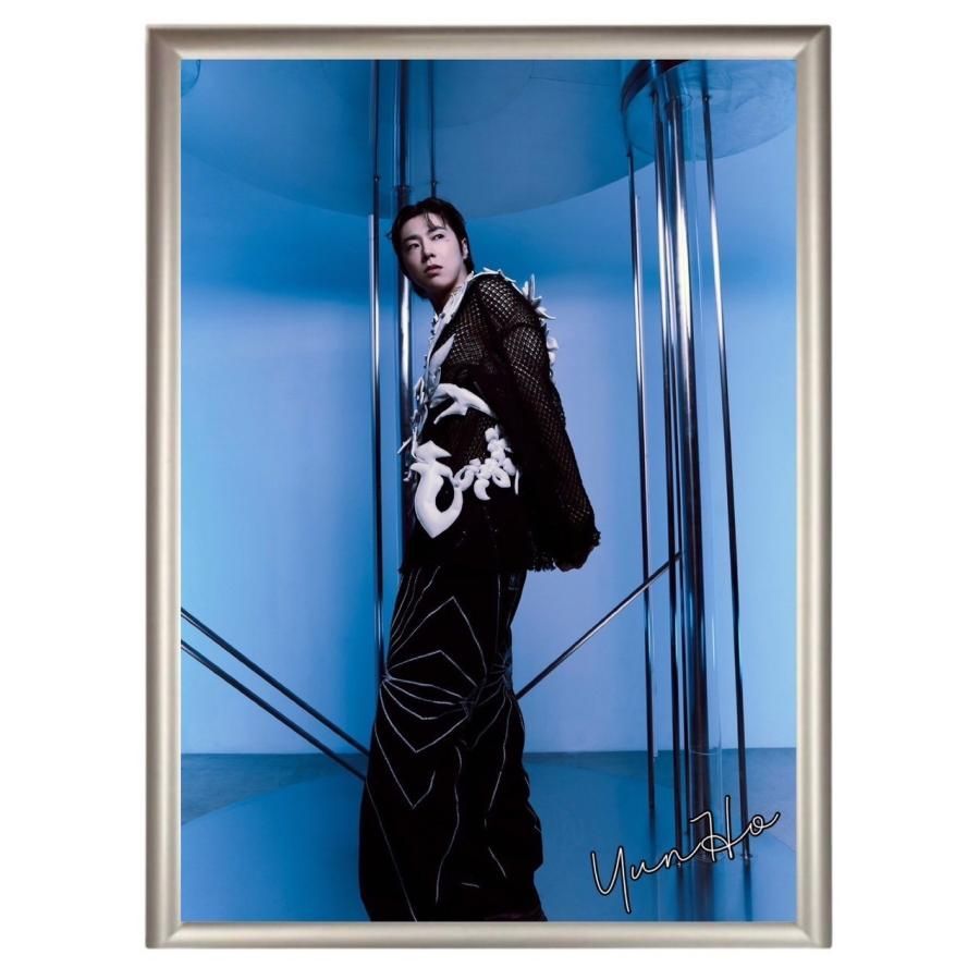 東方神起 サイン 直筆 写真 六切りサイズ 東方神起 ユンホ ユノ サイン