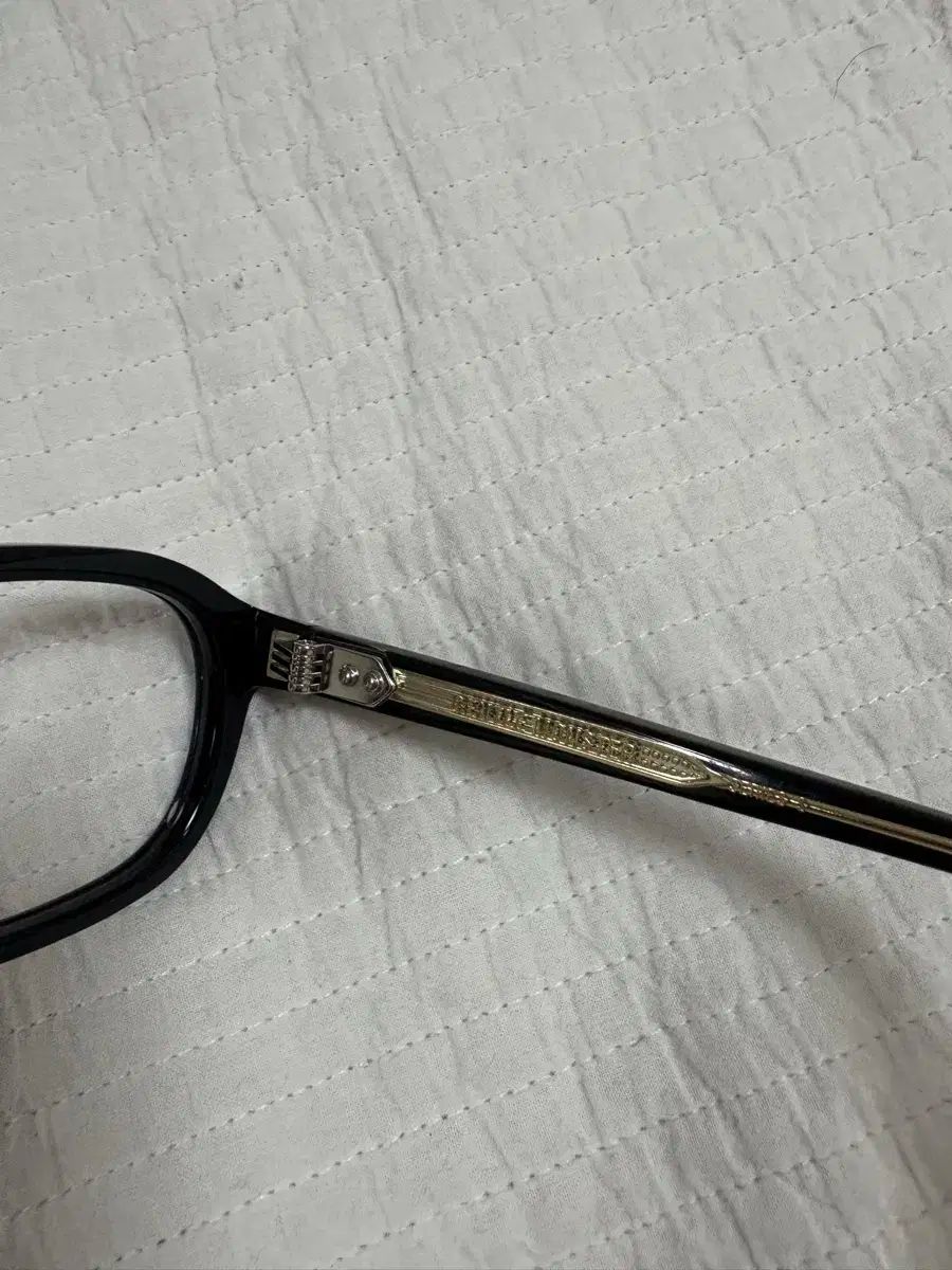 ジェントルモンスター