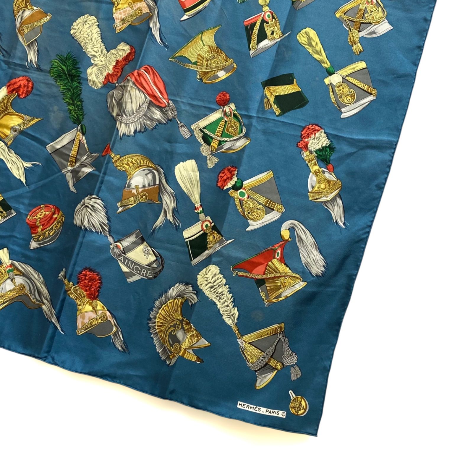 エルメス HERMES スカーフ カレ90 軍帽とヘルメット