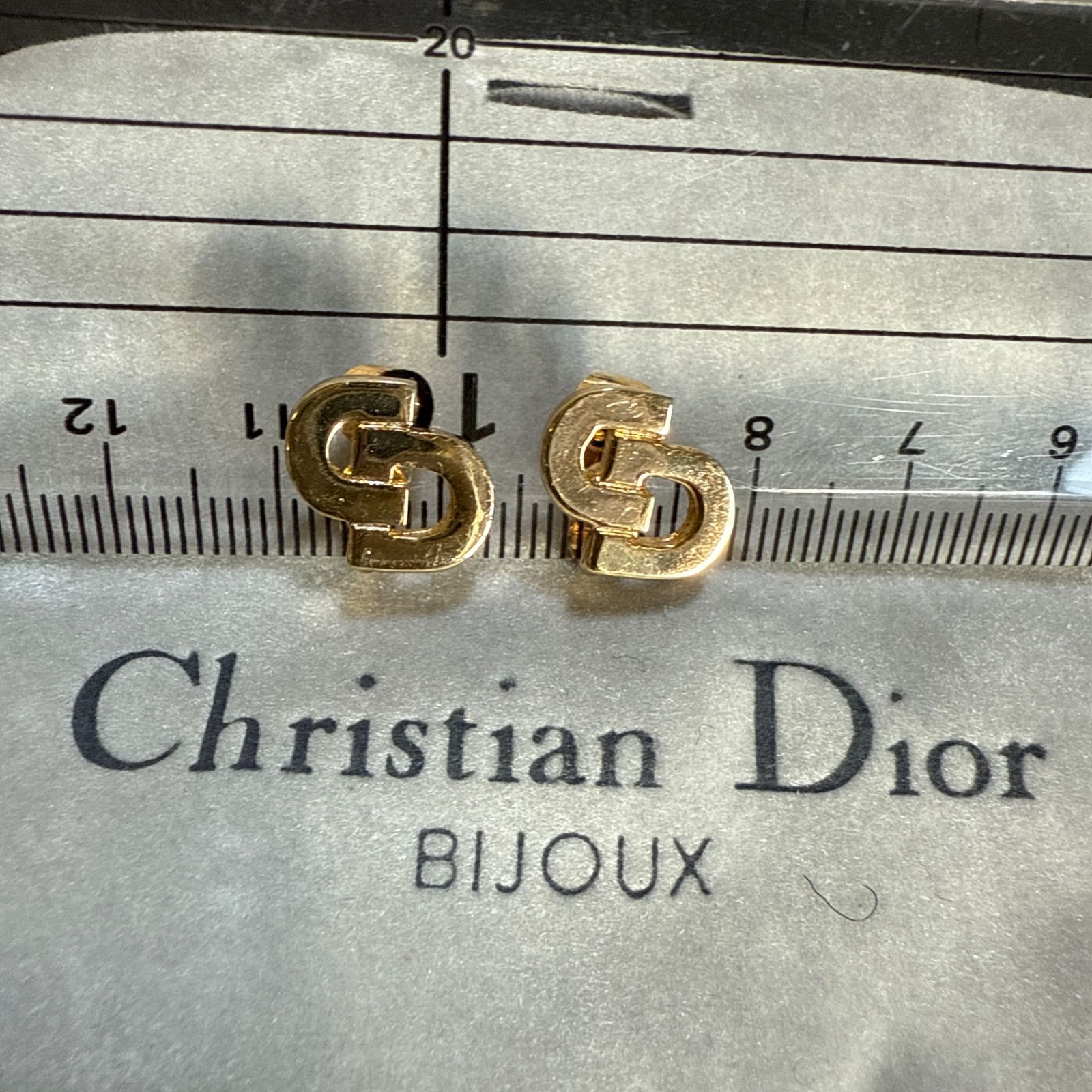 Christian Dior クリスチャンディオール CDロゴイヤリング ゴールド ビンテージ