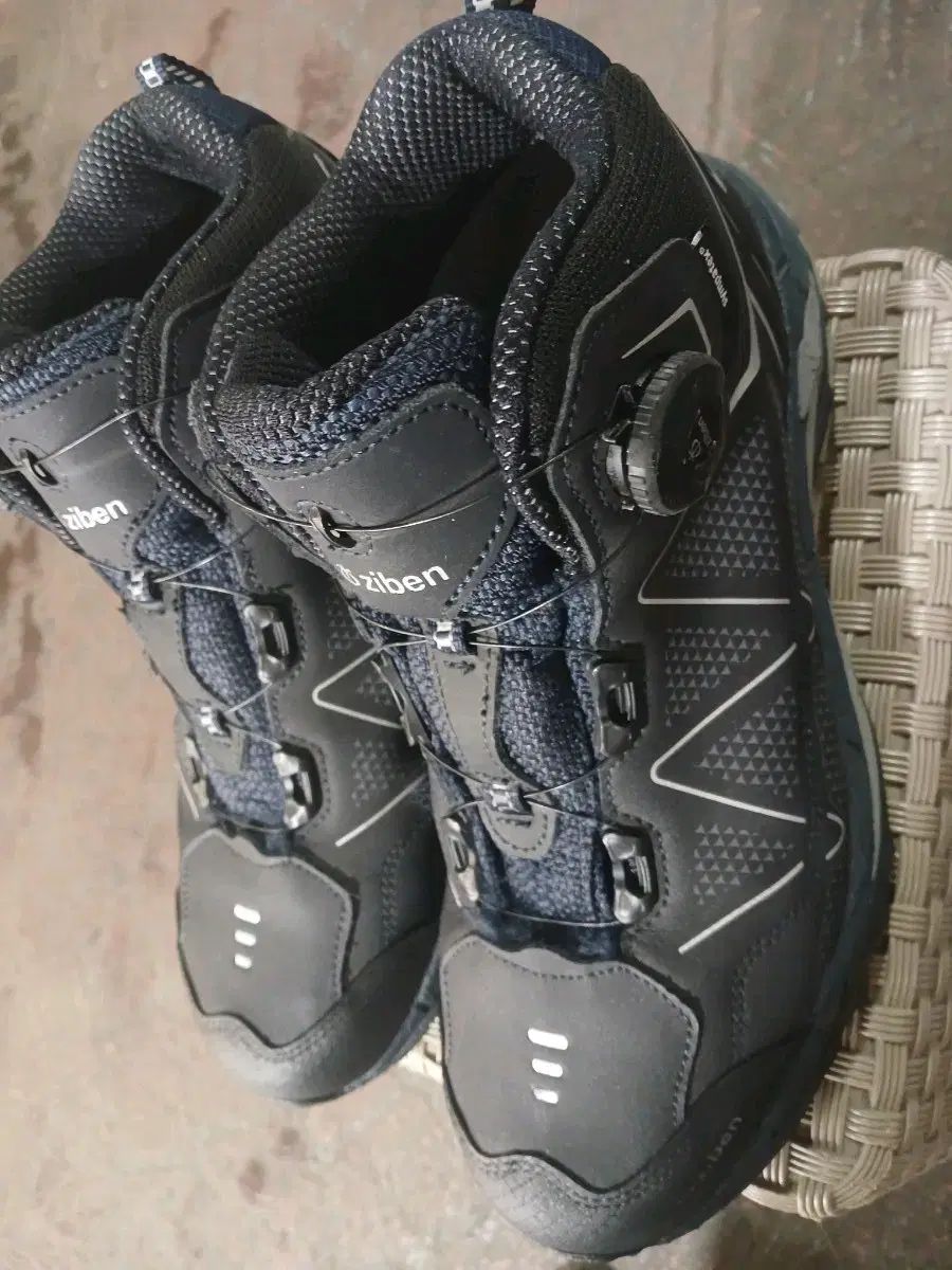 Ziben ダイアル 安全靴 6IN 280