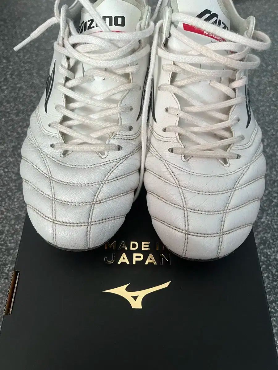 mizuno ミズノ モレリア NEO₍ネオ 4 ジャパン 270