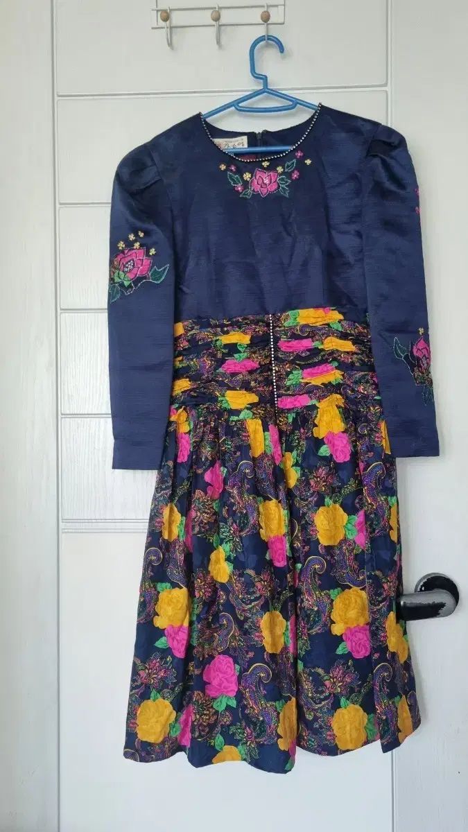 花柄 ロング丈ワンピース ネイビー ヴィンテージ ONE