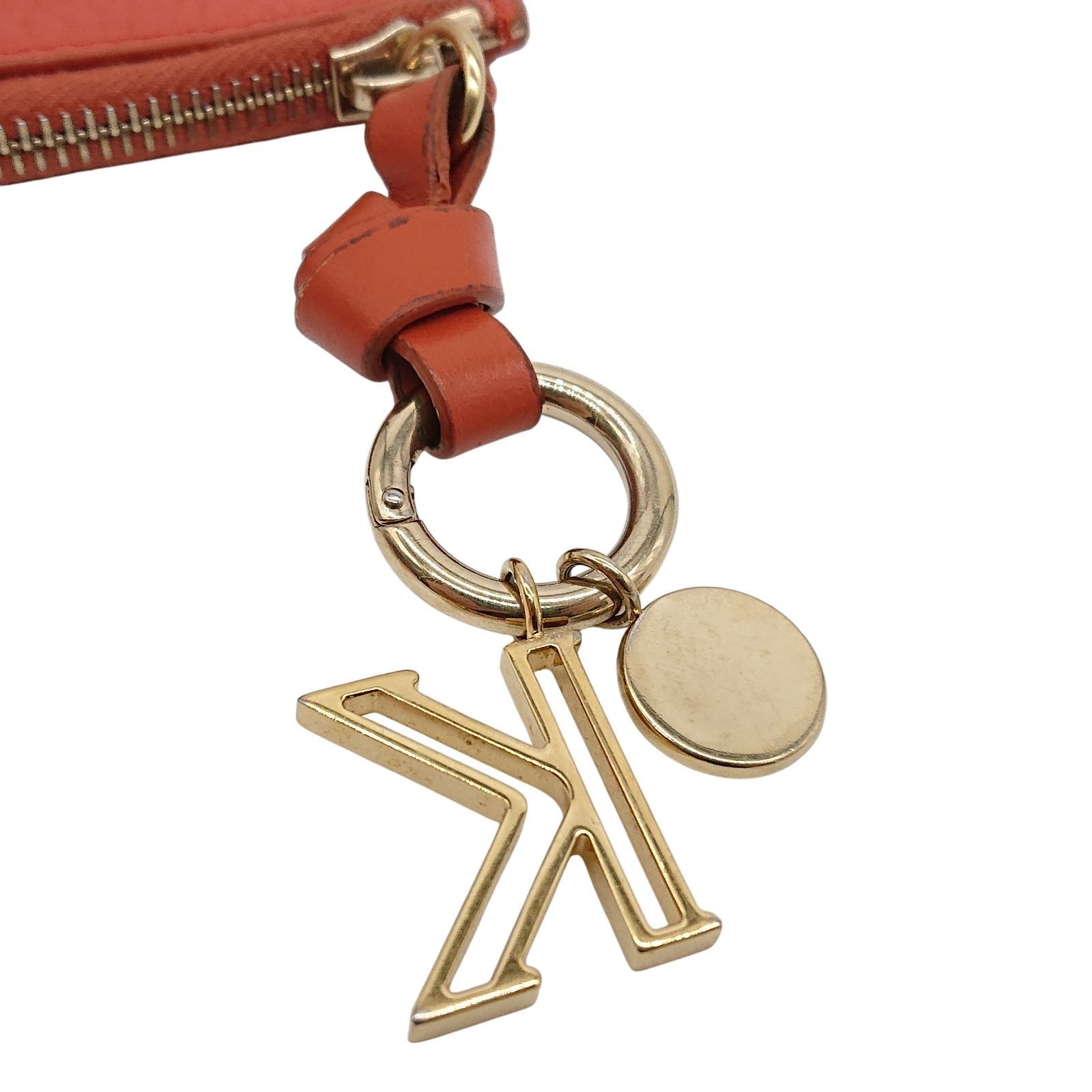 クロエ アルファベット