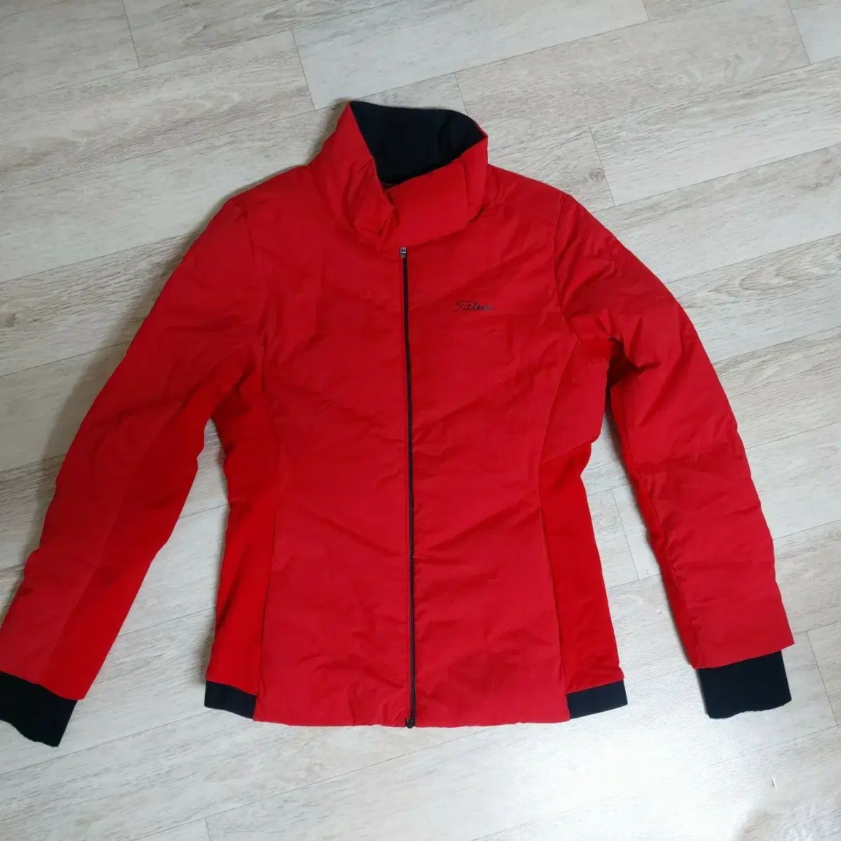 タイトリスト ダウン アウター sサイズ