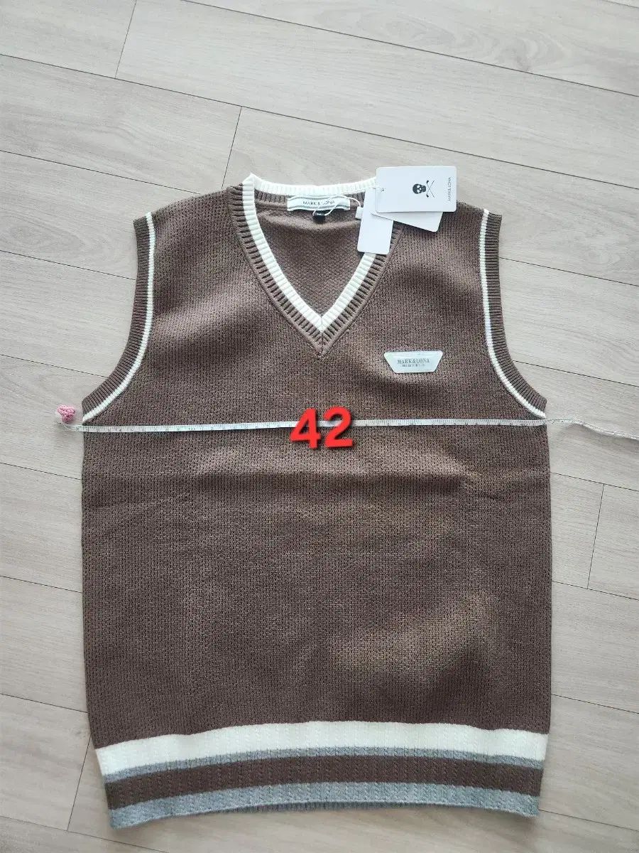 MARK & LONA マークアンドロナ レディース ニット ベスト - メルカリ