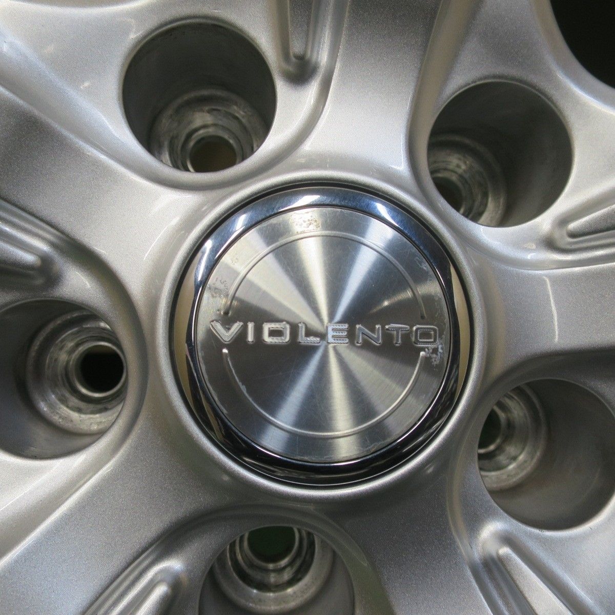  キレイ 21年 スタッドレス 215 55 R 17 ダンロップ ウインターマックス 03 ヴィオレント 17インチ PCD 114 3 5 H 5111109イス 17インチ タイヤ ホイールセット