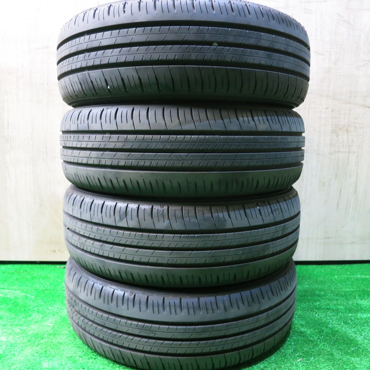 バリ溝 25年 ほぼ10分 175 55 R 15 ダンロップ エナセーブ EC 300 タイヤ 15インチ タンク ルーミー トール ソリオ 等 ノタ