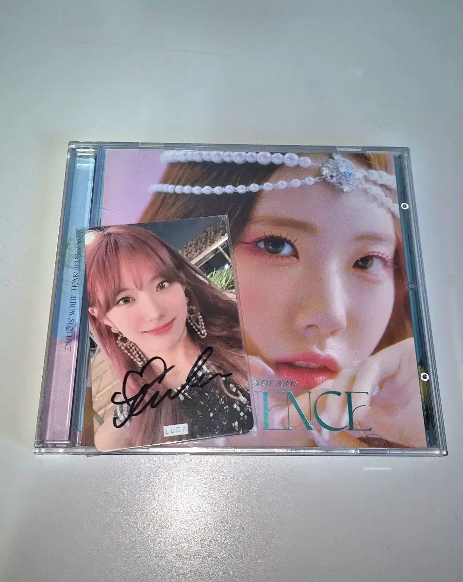 宇宙少女 ルダ 公開番組 サノク サイン トレカ