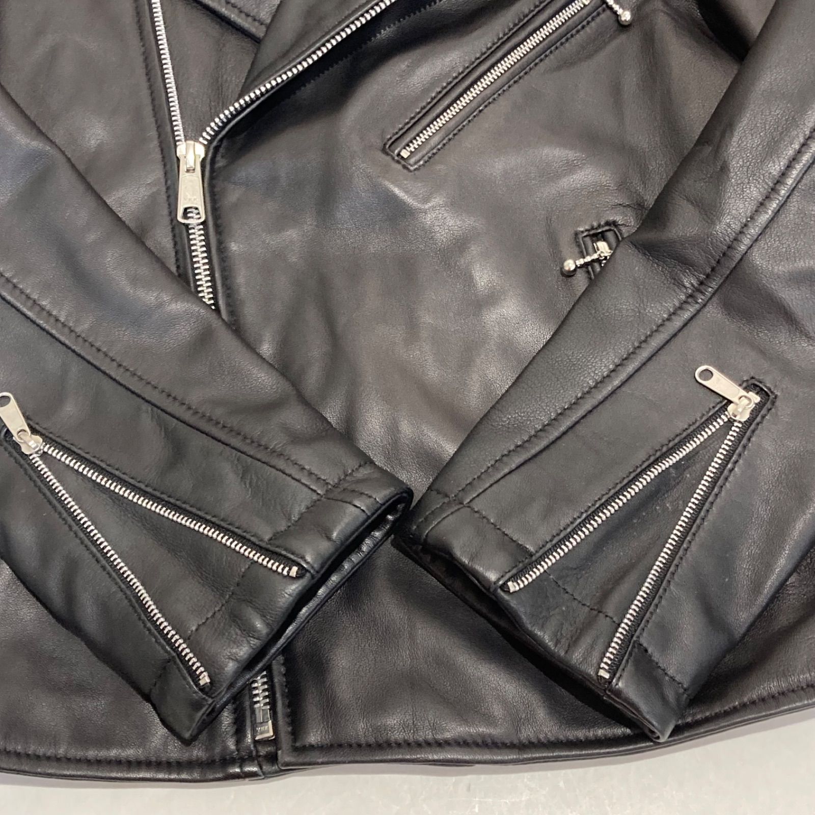 A Day in the life UNITEDARROWS ア ディ イン ザ ライフ ユナイテッド