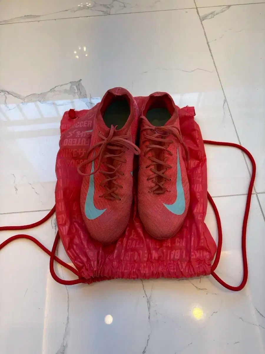 ナイキ マーキュリアル ベイパー 16ag 270