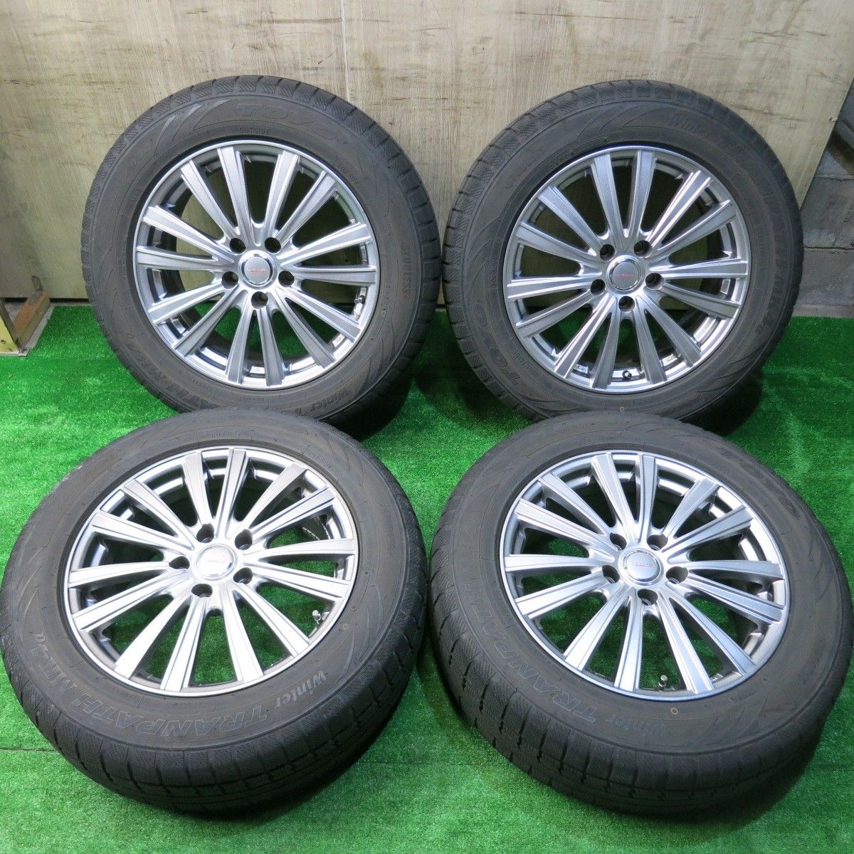 キレイ スタッドレス 225 60 R 17 トーヨー ウインター トランパス MK 4α VELVA TESALIA ヴェルヴァ テサリア 17インチ PCD 114 3 5 H ス