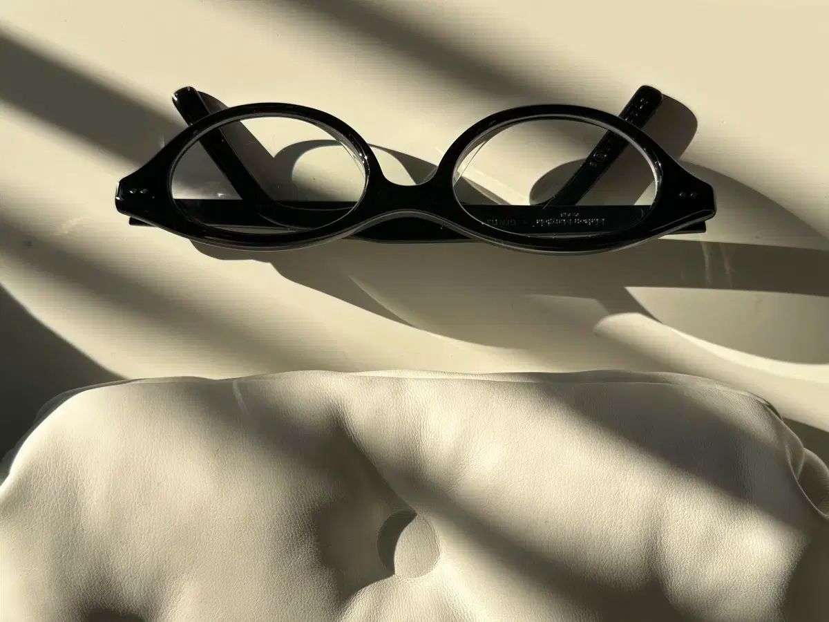 ジェントルモンスター メゾンマルジェラ mm111