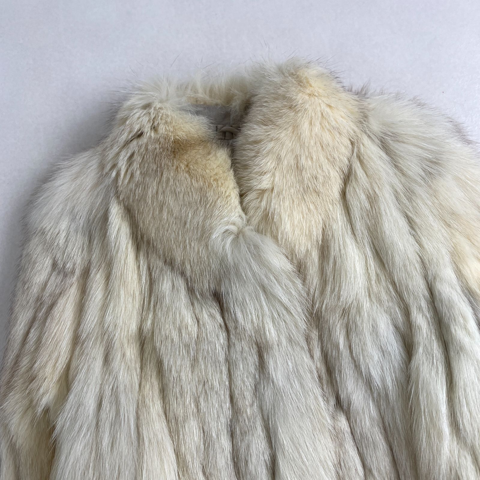 ファーコート SAGA FOX ボリューム ショート丈 アイボリー 11 L相当