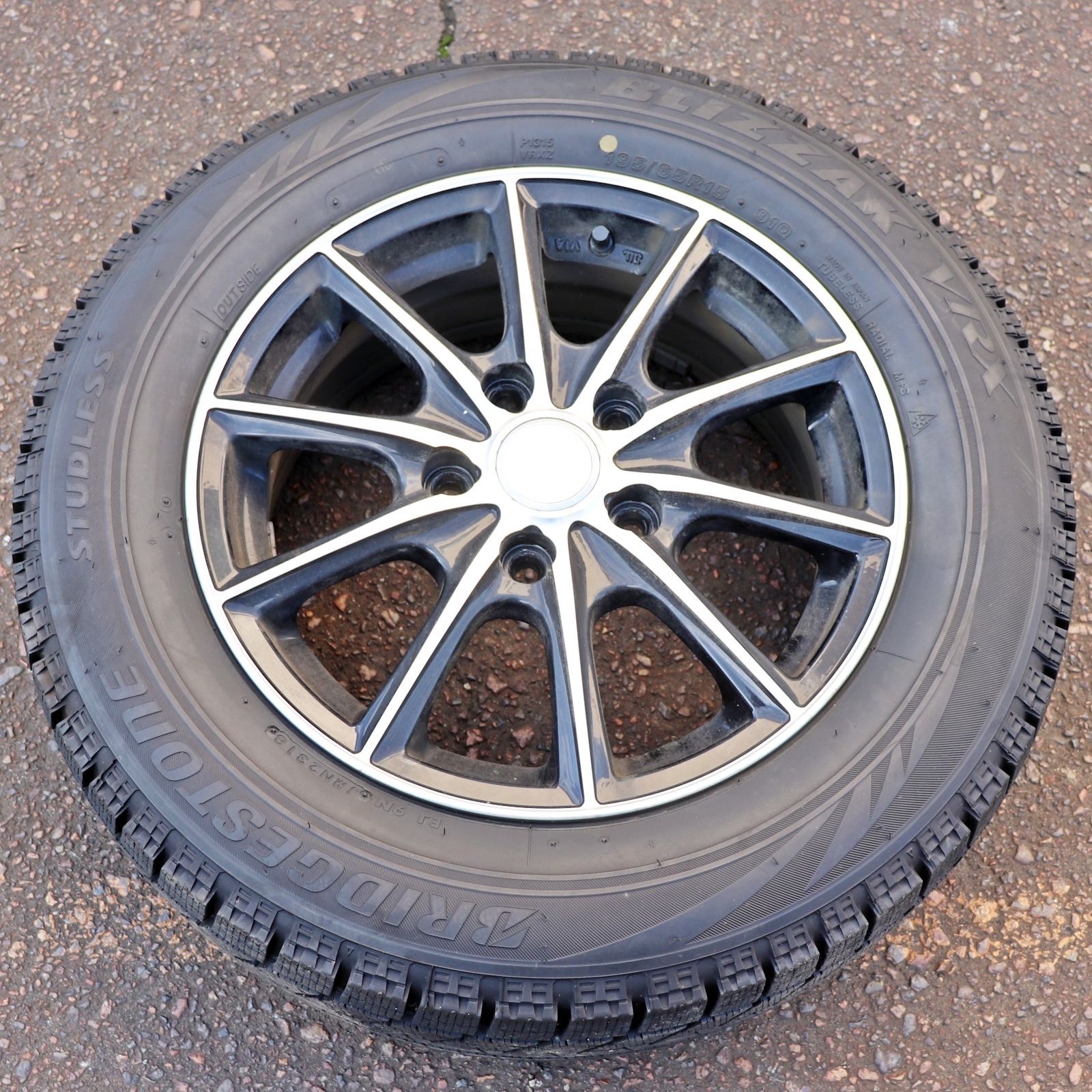 アルミセット スタッドレスタイヤ