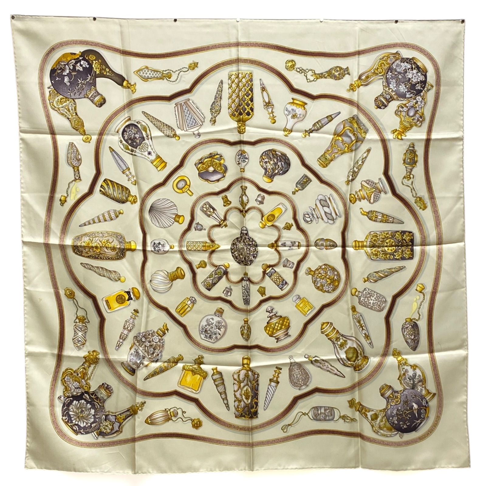 エルメス カレ90 Qu importe le flacon シルクスカーフ 香水瓶 オフホワイト HERMES AC0097