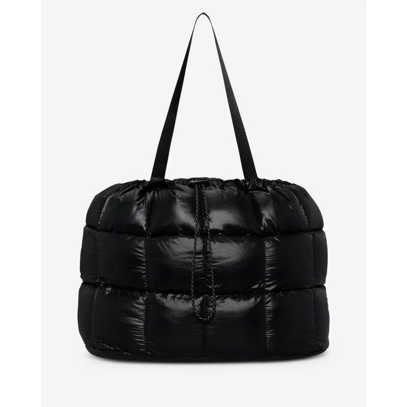 ナイキ トートバッグ 28L NIKE パフル 中綿入りバッグ パファーデザイン ヨガ yoga バッグ 大容量 ナイロン 鞄 ブラック 黒 スポーツバッグ おしゃれ HQ0220-010