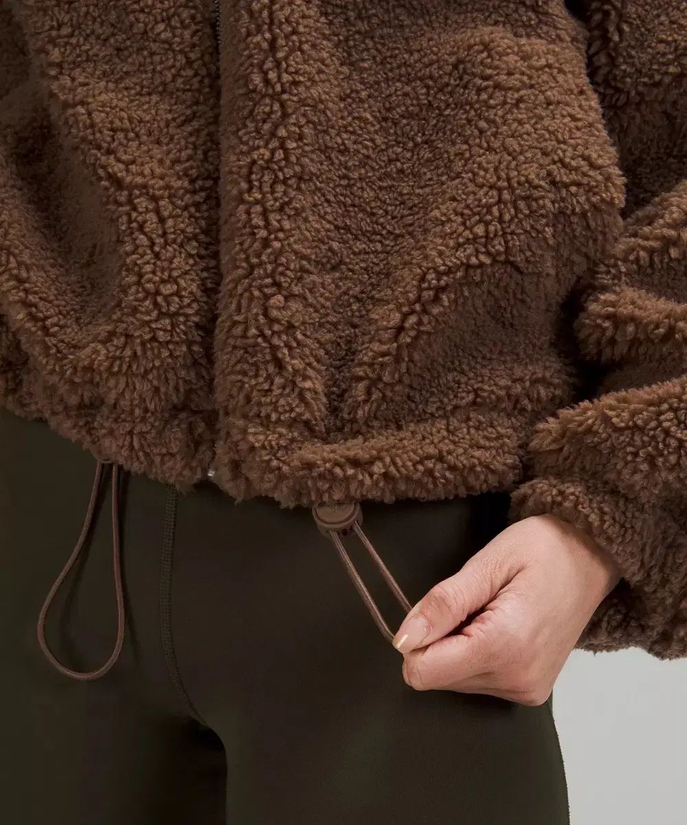  ルルレモン シープスキン ボア フリース ジップアップ ヨガウェア ヨガ ピラティス