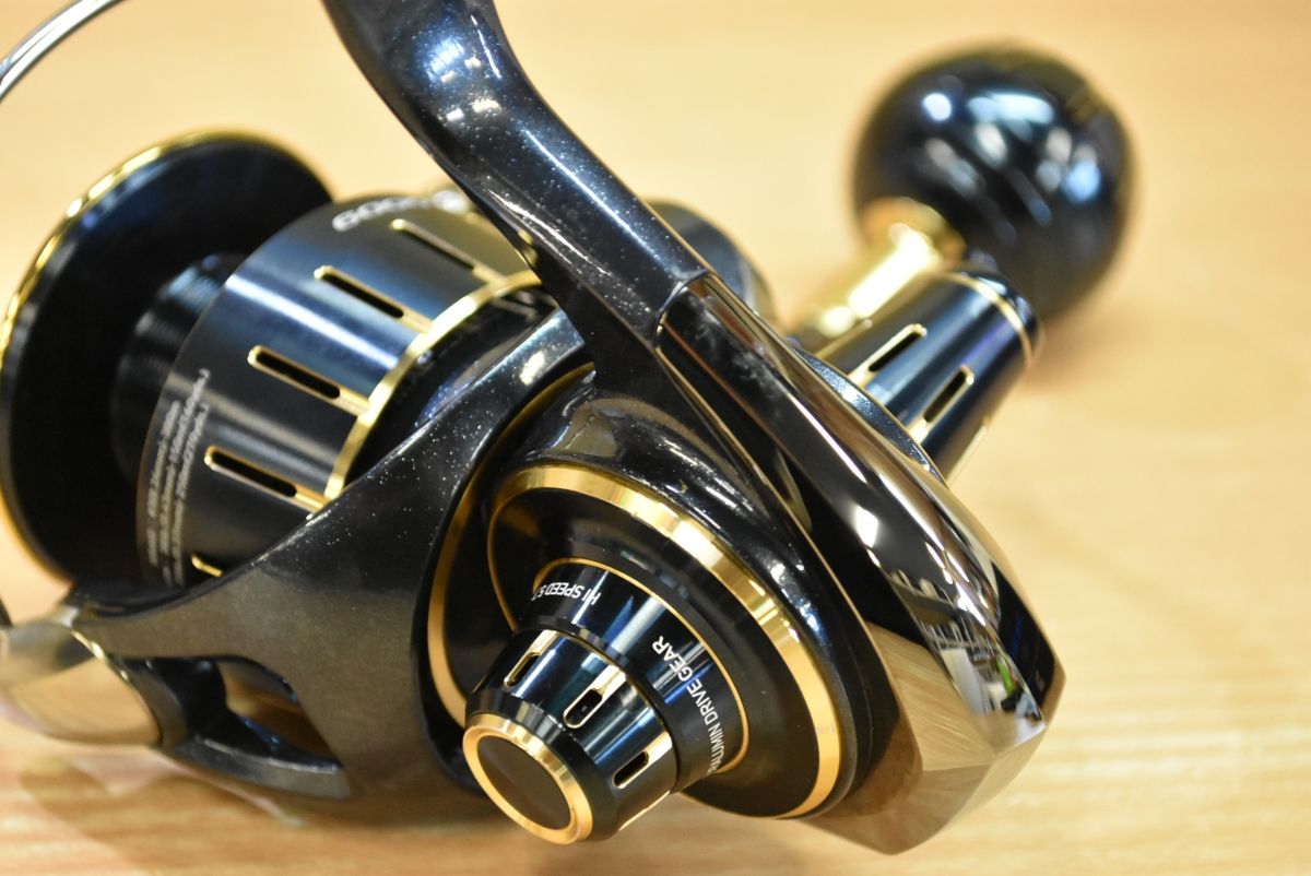 ダイワ 23 ソルティガ 6000-H スピニングリール DAIWA SALTIGA オフショア ショア ジギング ブリ ヒラマサ 青物 OLIVEOS_COM_TR