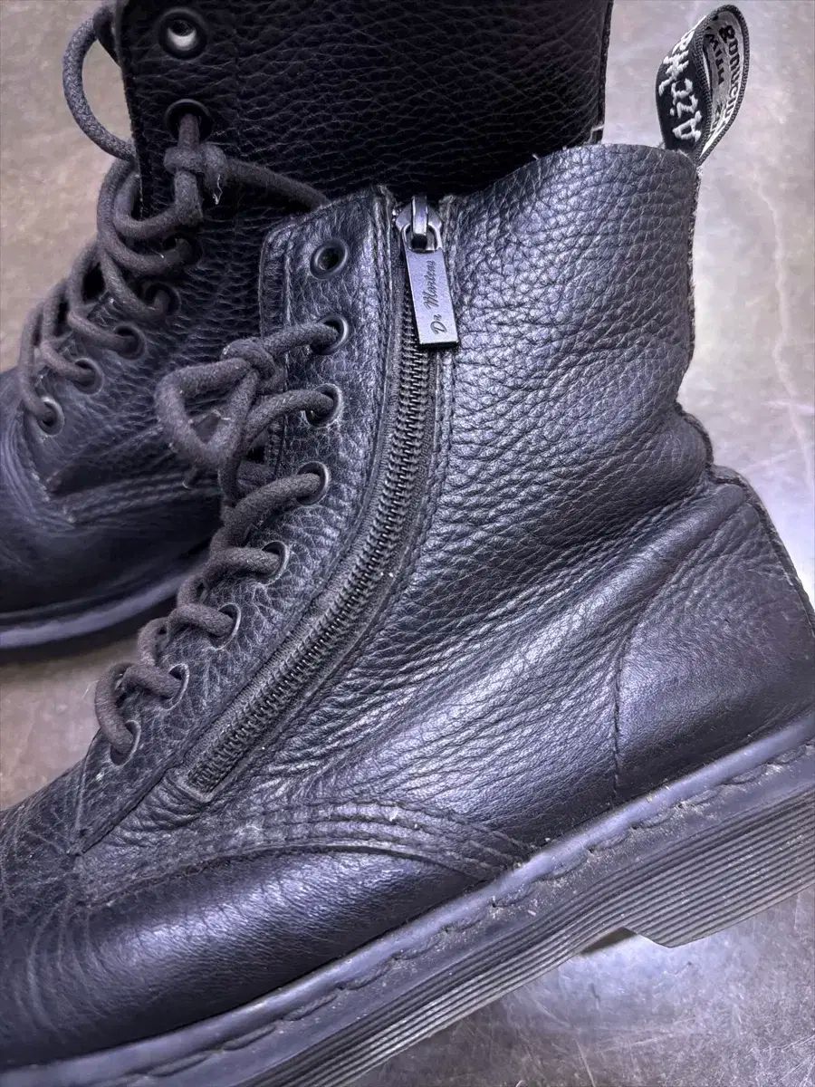 ウォーカーブーツ 260