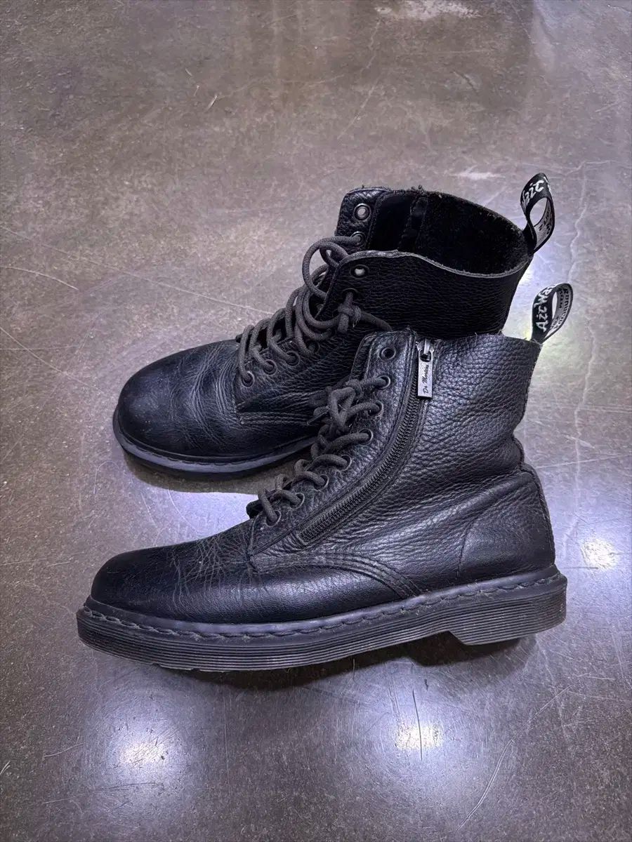 ドクターマーチン パスカル