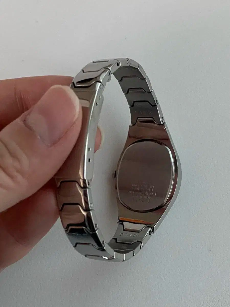  SEIKO セイコー ルキア シェルシルバー ブラック レディース 腕時計(クォーツ) 腕時計(アナログ)