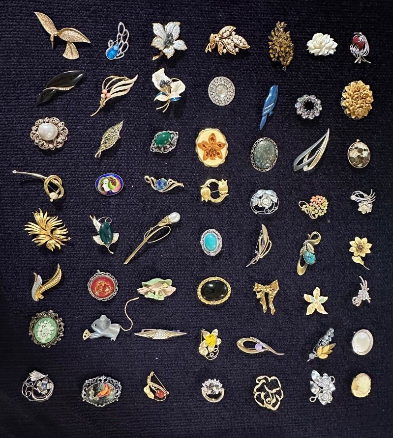 vintage】ブローチ まとめ売り 大量 50点以上 GT-BR22