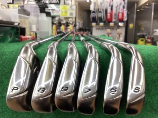 中古】 テーラーメイド BURNER 2.0 6S アイアンセット IR Dynamic Gold