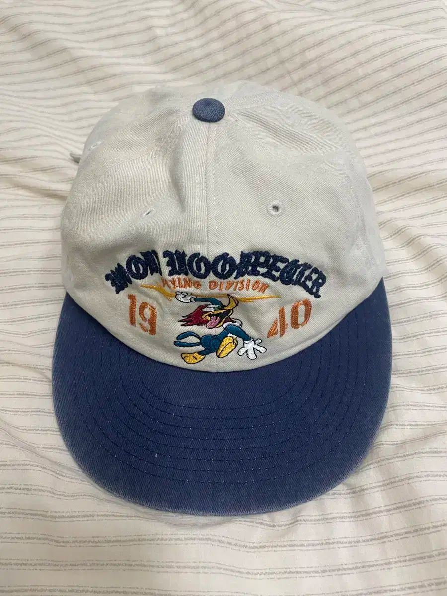 イーストローグ FLYING DIVISION EMBROIDERED CAP