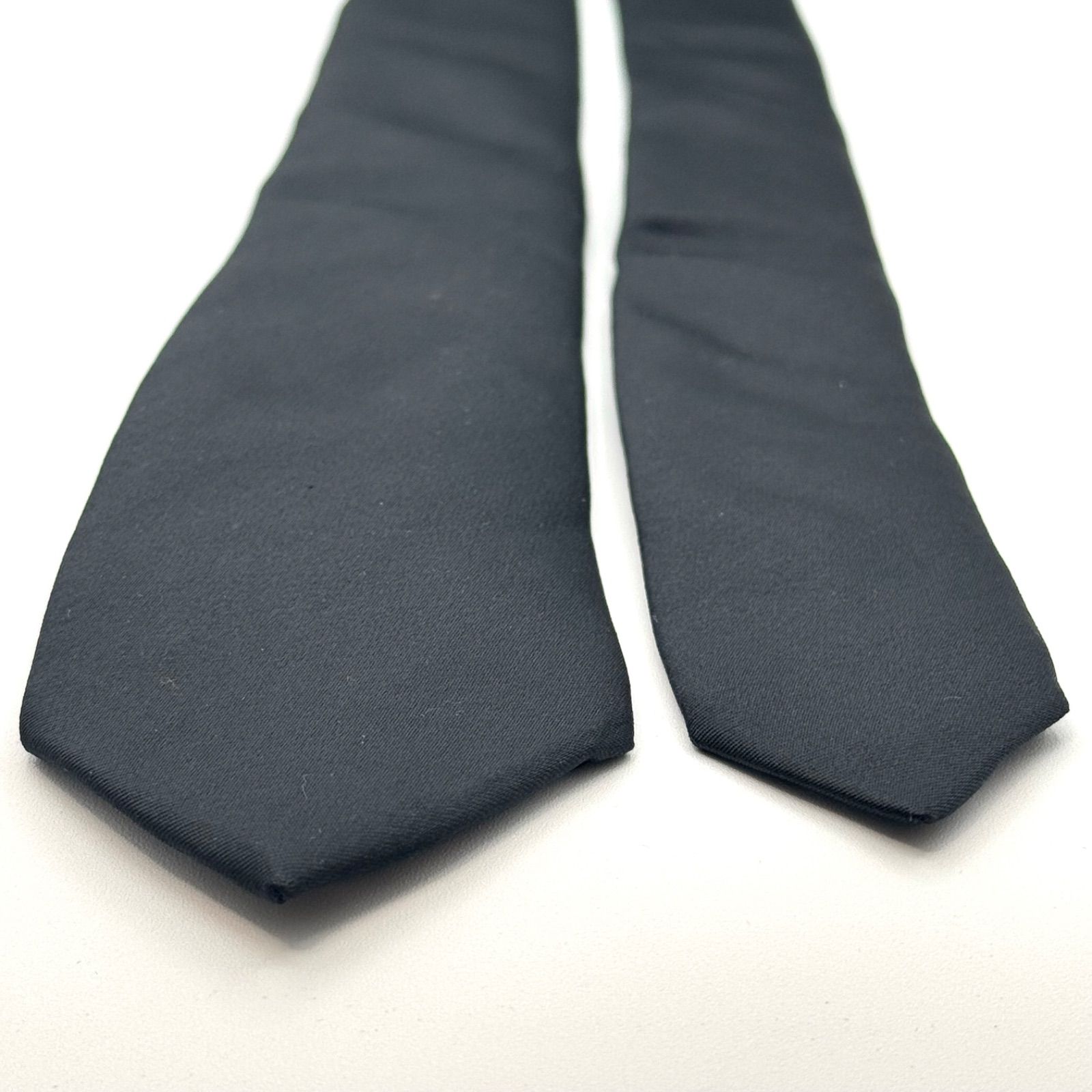 DIOR 黒 ワンポイント 無地 ナロータイ 113055 - メルカリ 