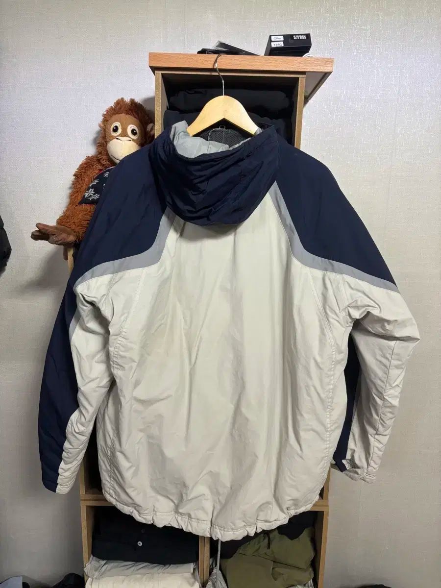 ナイキ acgライン ウィンドブレーカー