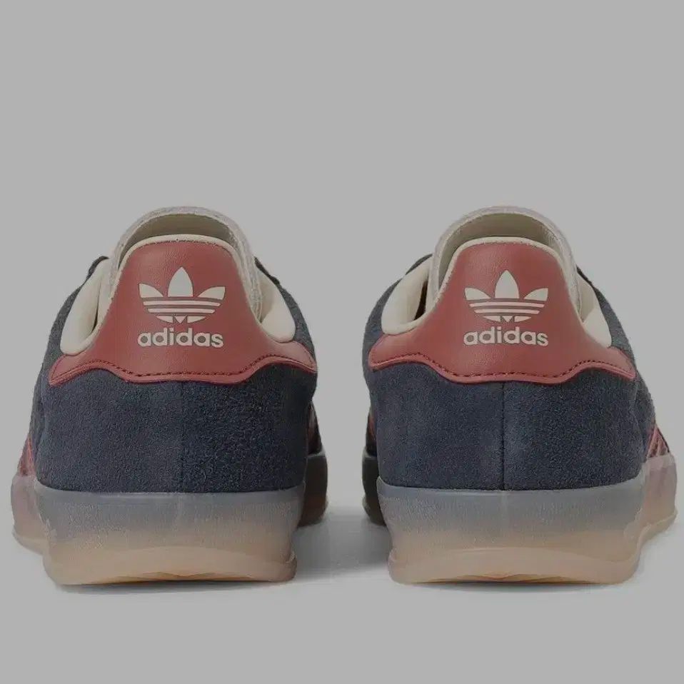 アディダス ガゼル