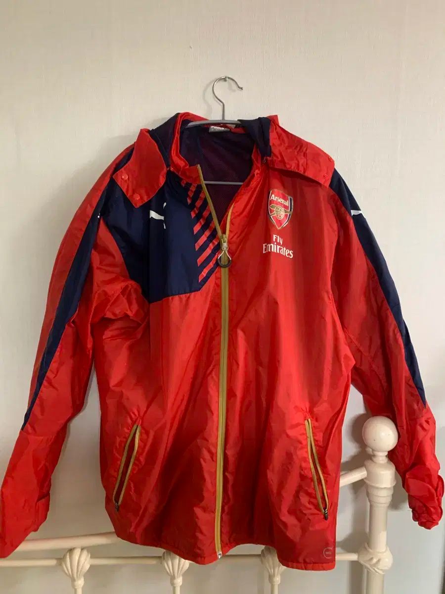 PUMA アーセナル ウィンドブレーカー