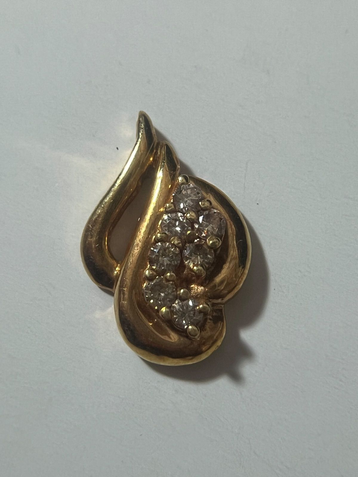 K18 ネックレストップ ダイヤモンド D0.18ct チャーム 1.75g