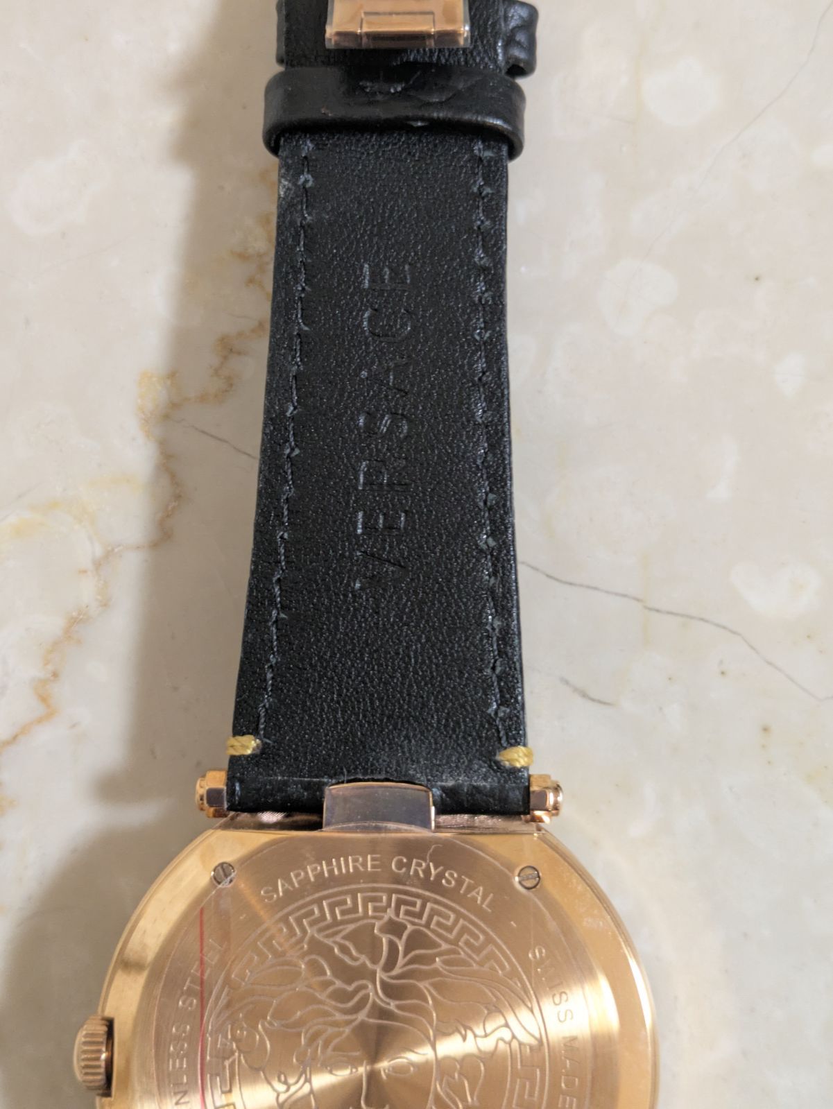 新品未使用 ヴェルサーチ VERSACE メンズ 腕時計 ゴールド V-Metal