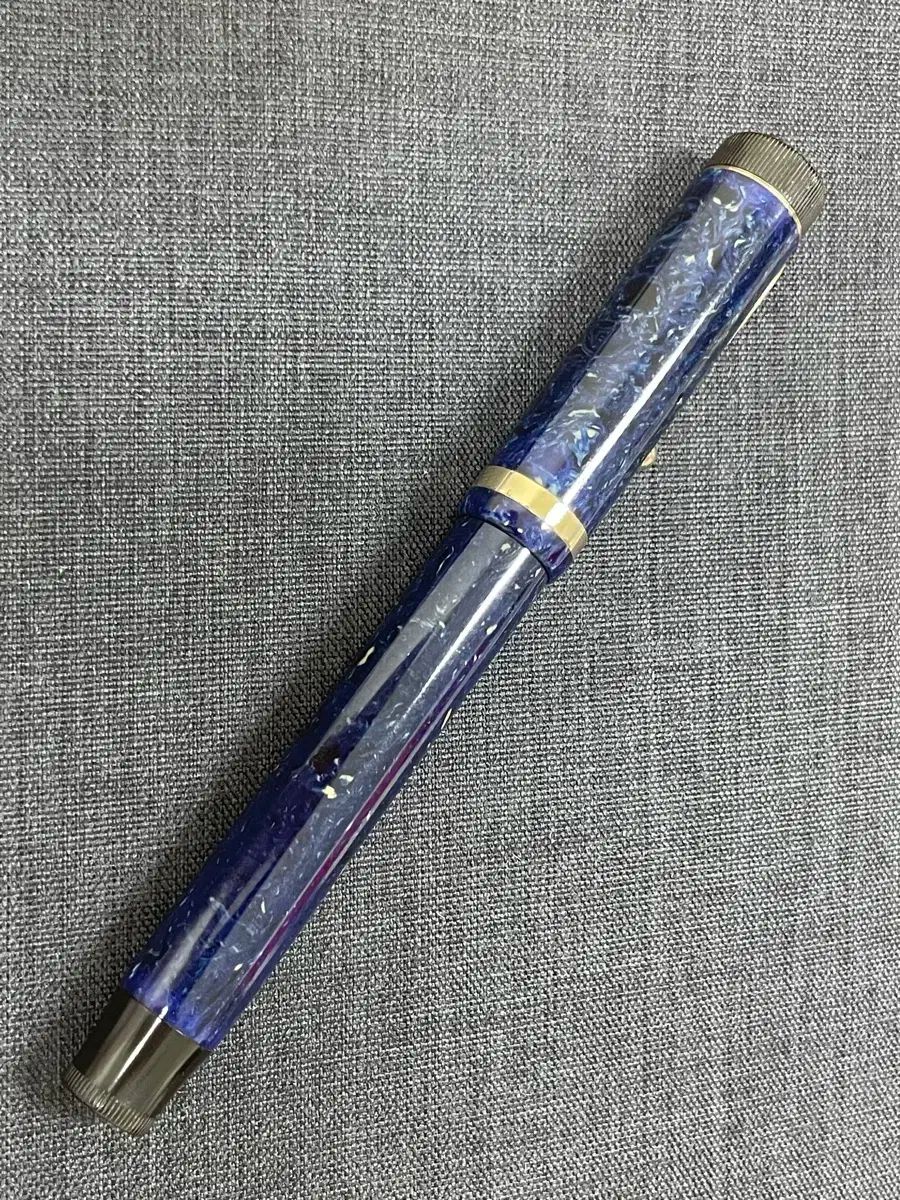 パーカ万年筆デュ ラピスラズリ 14 K EFニブ