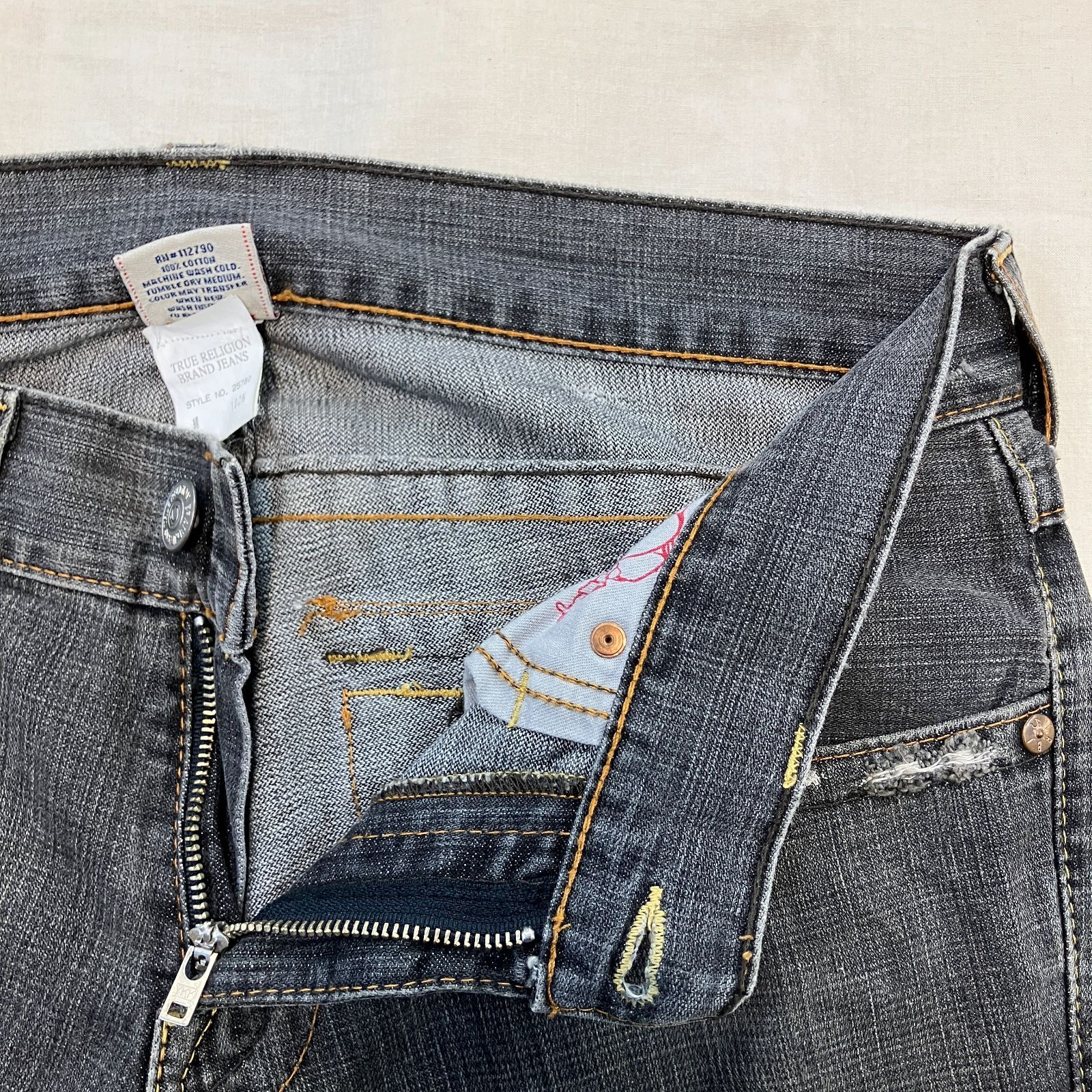 True Religion デニム ダメージ加工 TRUE RELIGION(トゥルーレリジョン)ジーンズダメージインレイカスタム