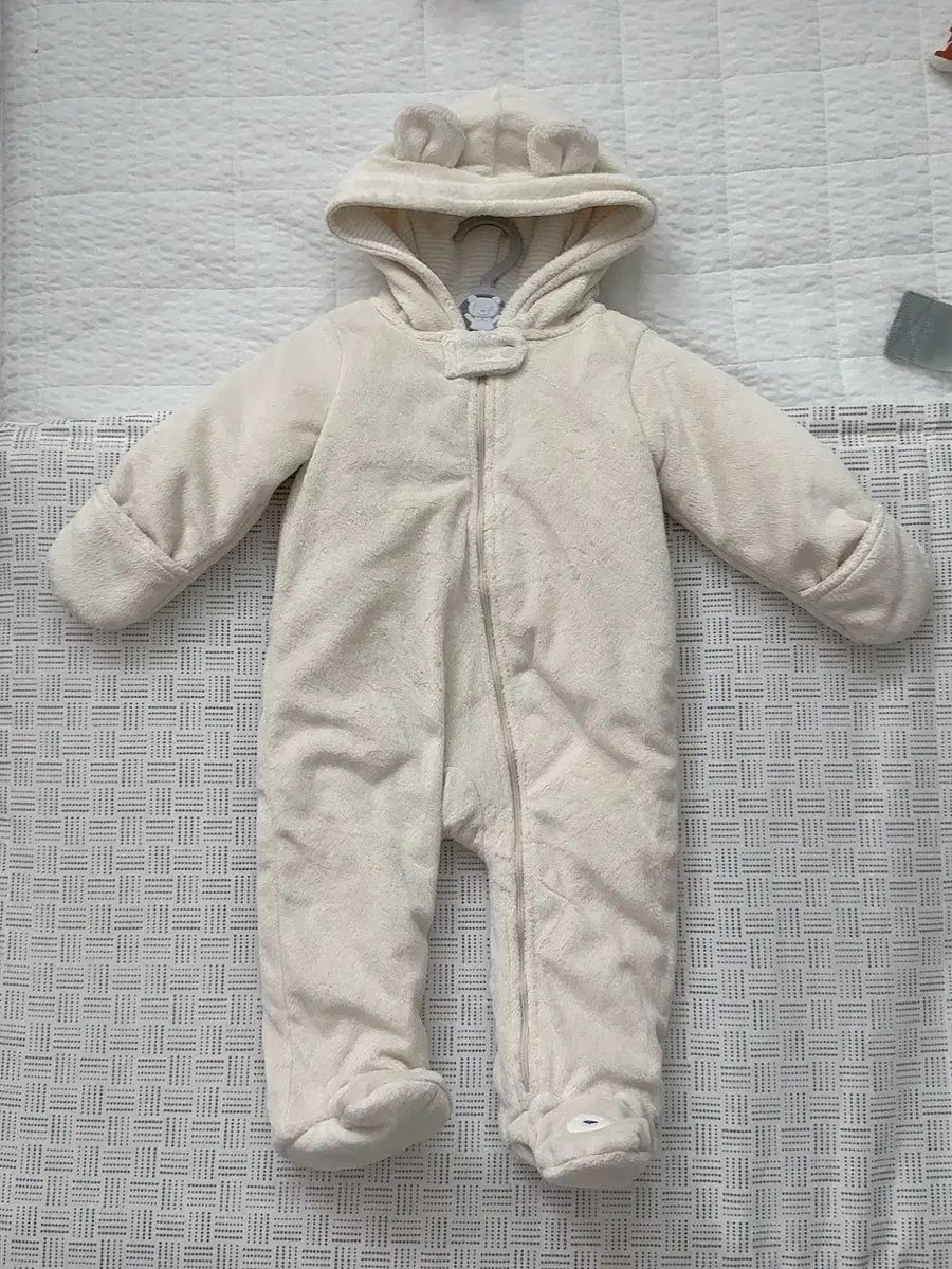 (9m) カーターズ 赤ちゃん 宇宙服 一回 着用 洗濯 完了