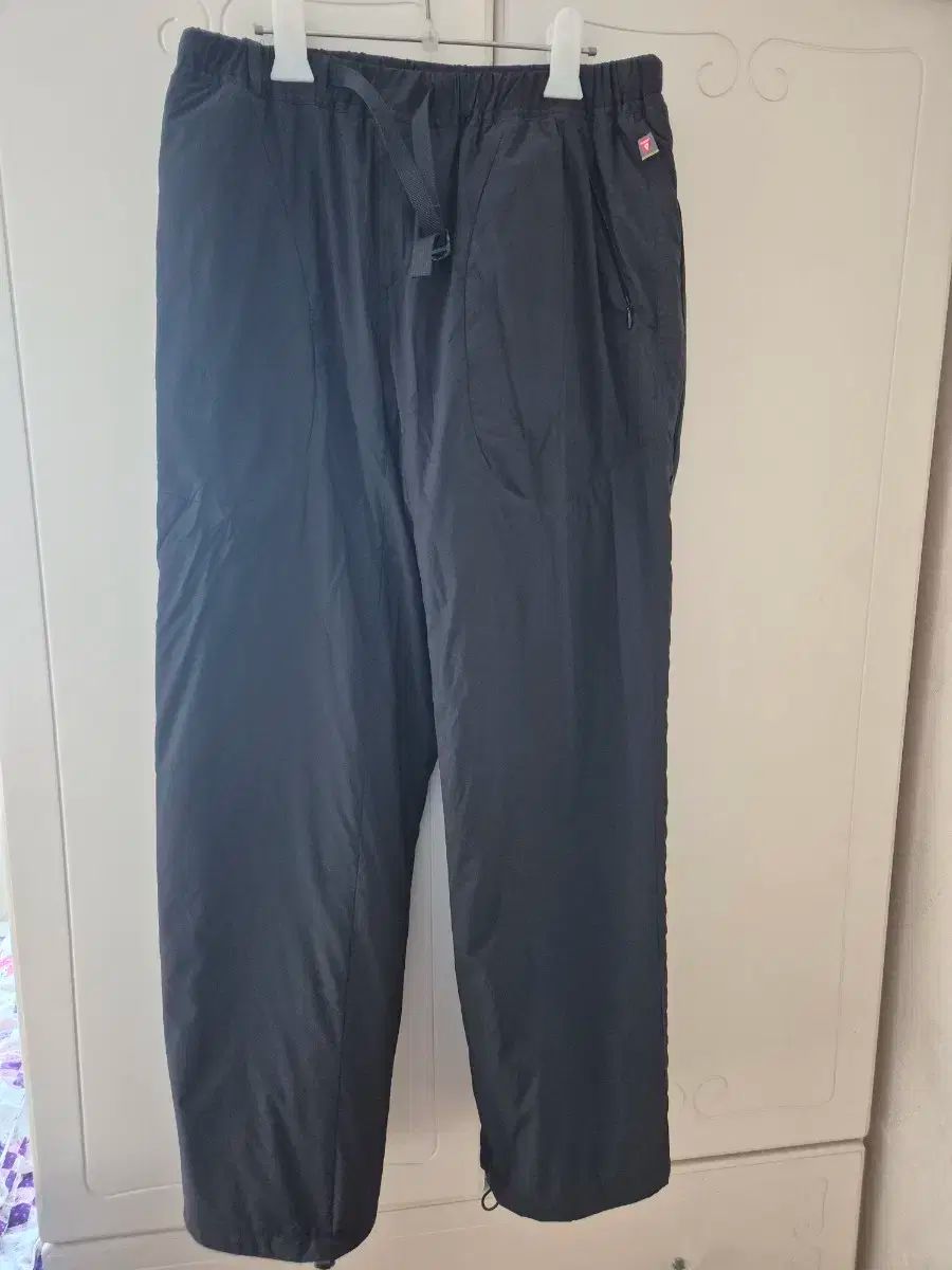 ケイル CAYL NYLON INSULATION PANTS