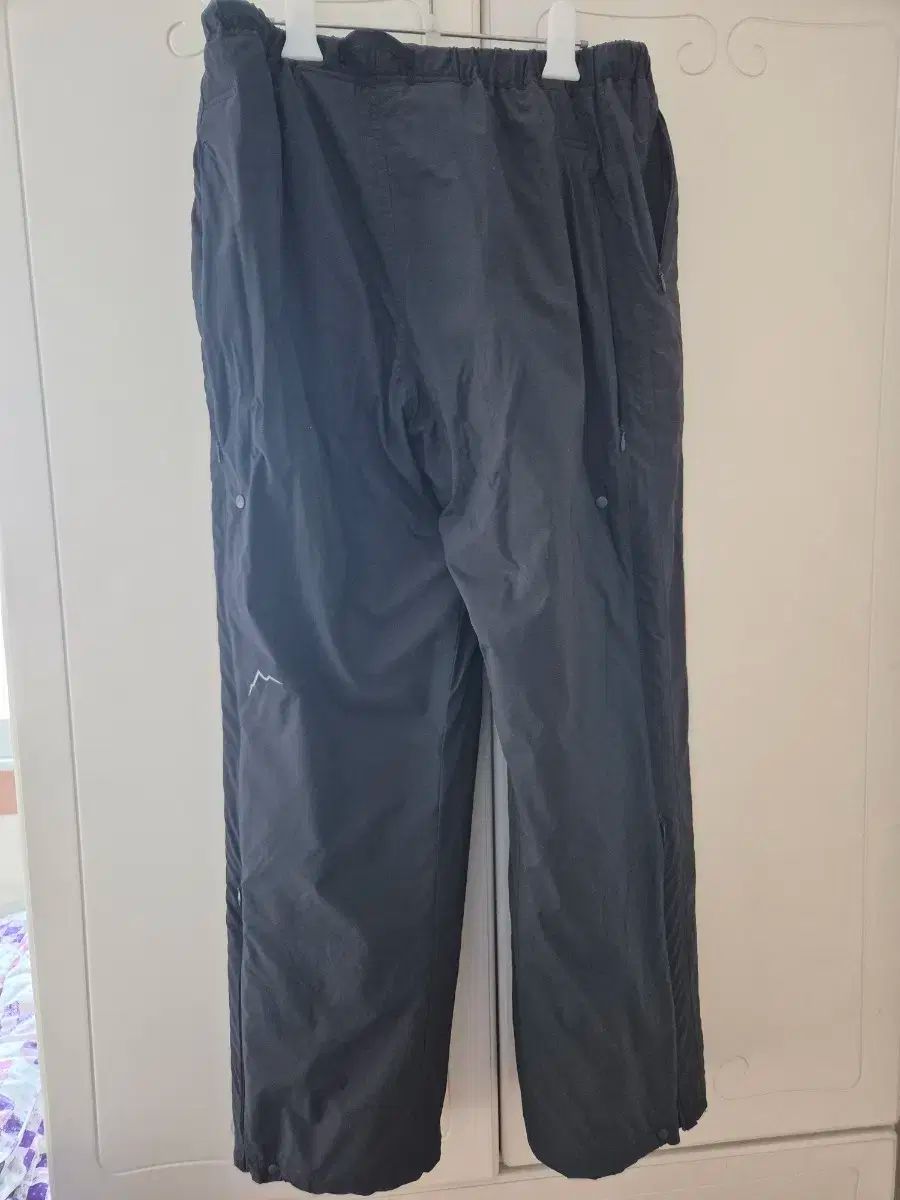 ケイル CAYL NYLON INSULATION PANTS