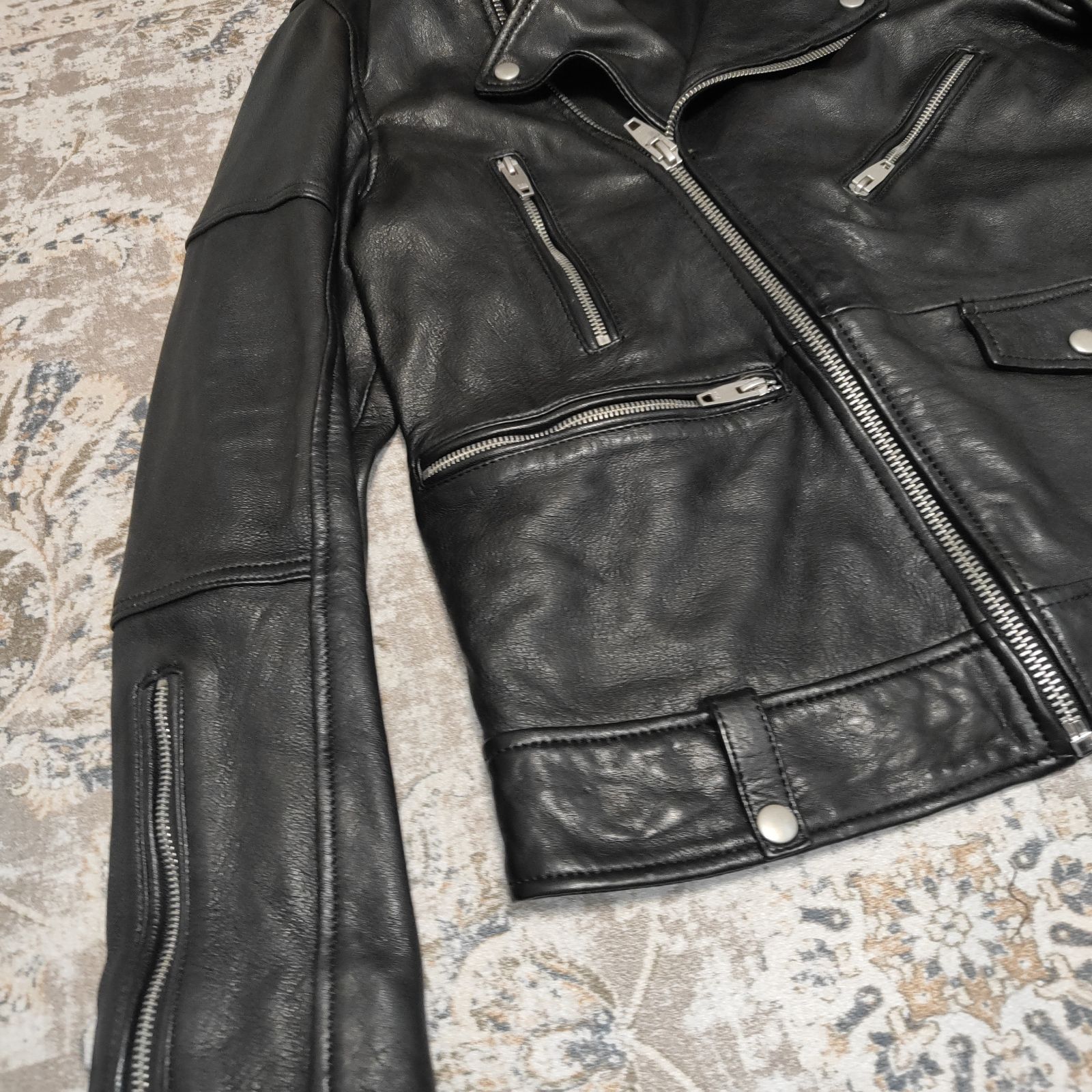 美品◆ ZARA ザラ ブラックレザー ダブルライダースジャケット L 羊革 ザラ / ZARA 羊革 ラムスキン ダブルライダース ブラック 黒 メンズ