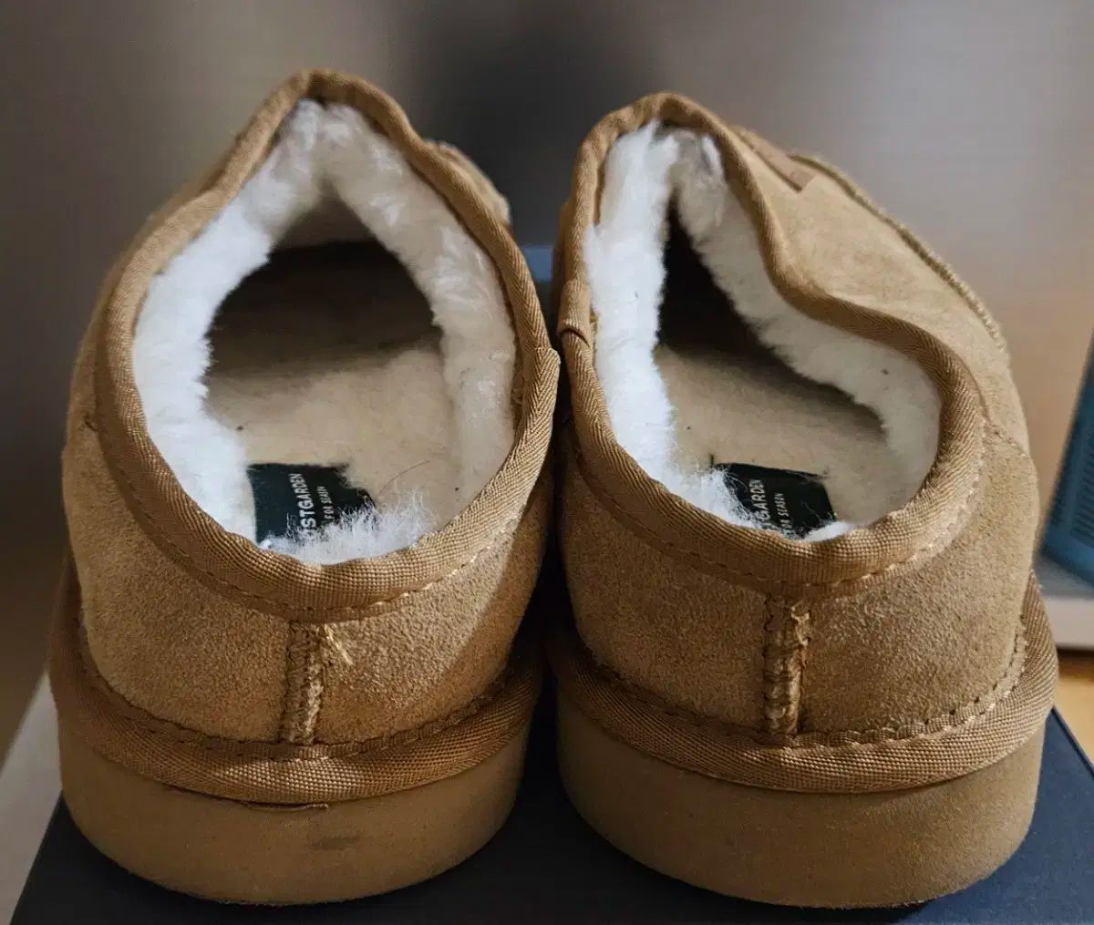 大特価 LOSTGARDEN アイボリー色 スウェード スリッパ ミュール 260-265 42 マニッシュスタイル