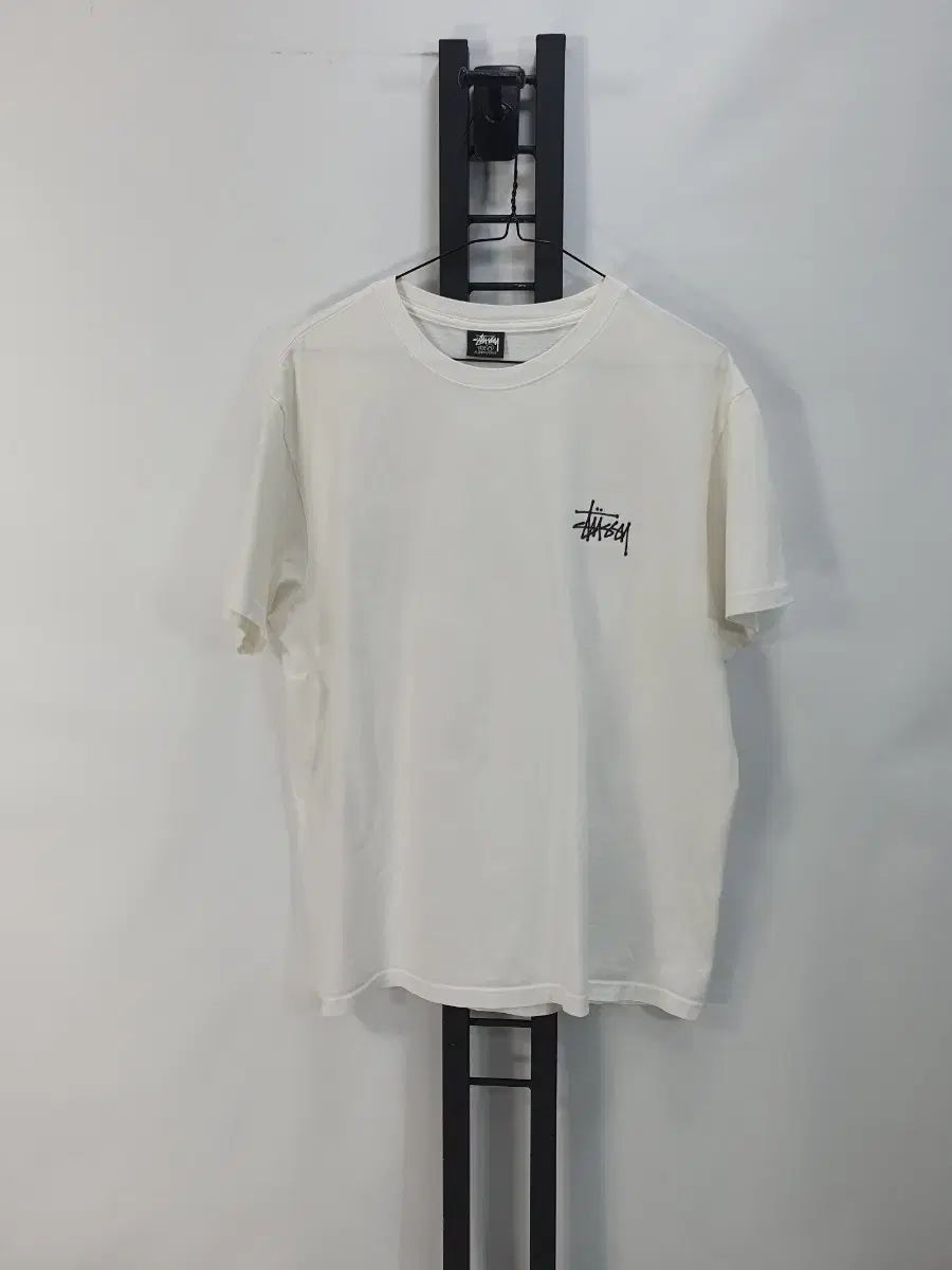 STUSSY ステューシー 半袖Tシャツ ベーシック ロゴ 白 m