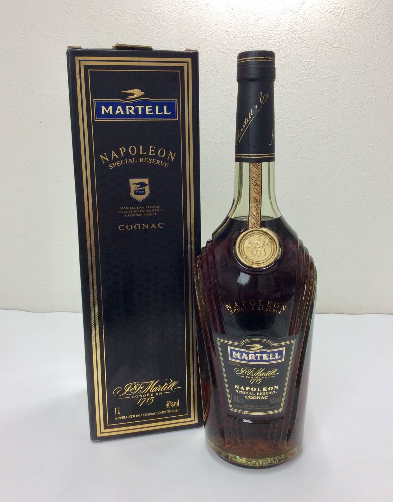 マーテルナポレオン スペシャルリザーブMARTELL NAPOLEON 1L