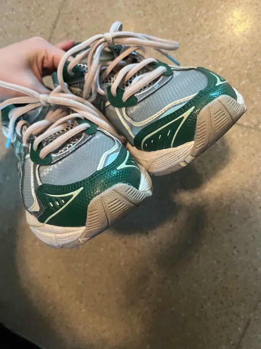  アシックス アボブ ザ クラウズ GT 2160 230 登山靴 トレッキングシューズ アウトドアシューズ