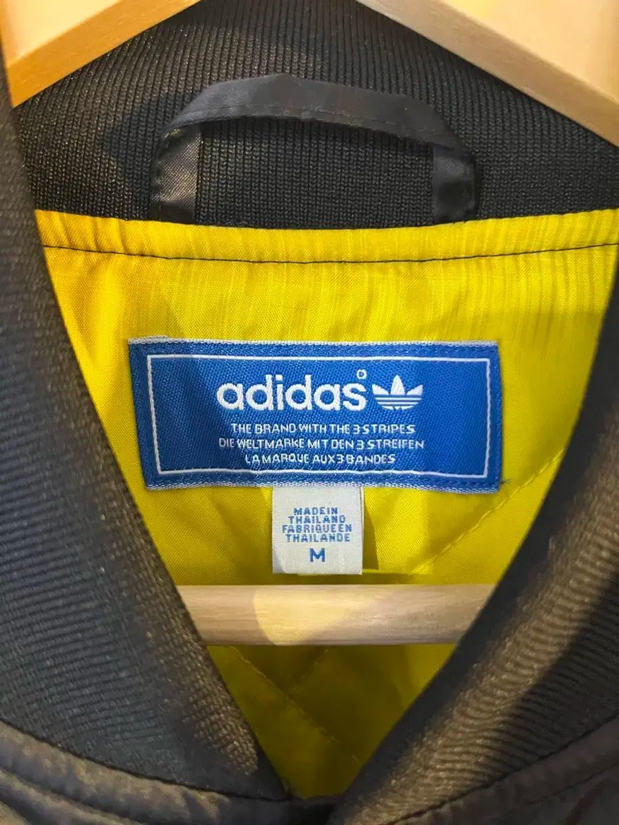 アディダス X デフ・ジャム・レコード コーチジャケット - メルカリ