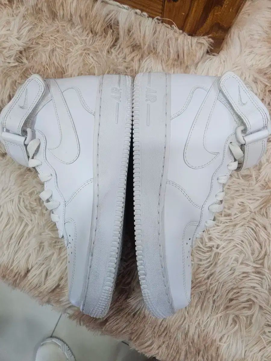  ナイキ エアフォース1 ハイ オールホワイト スニーカー シューズ(男性用) バスケットボール