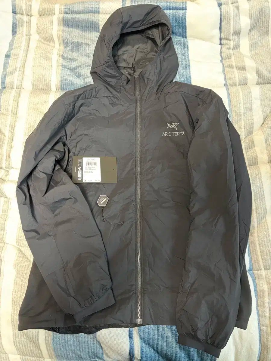 L ARC TERYX アークテリクス Atom アトム ブラック