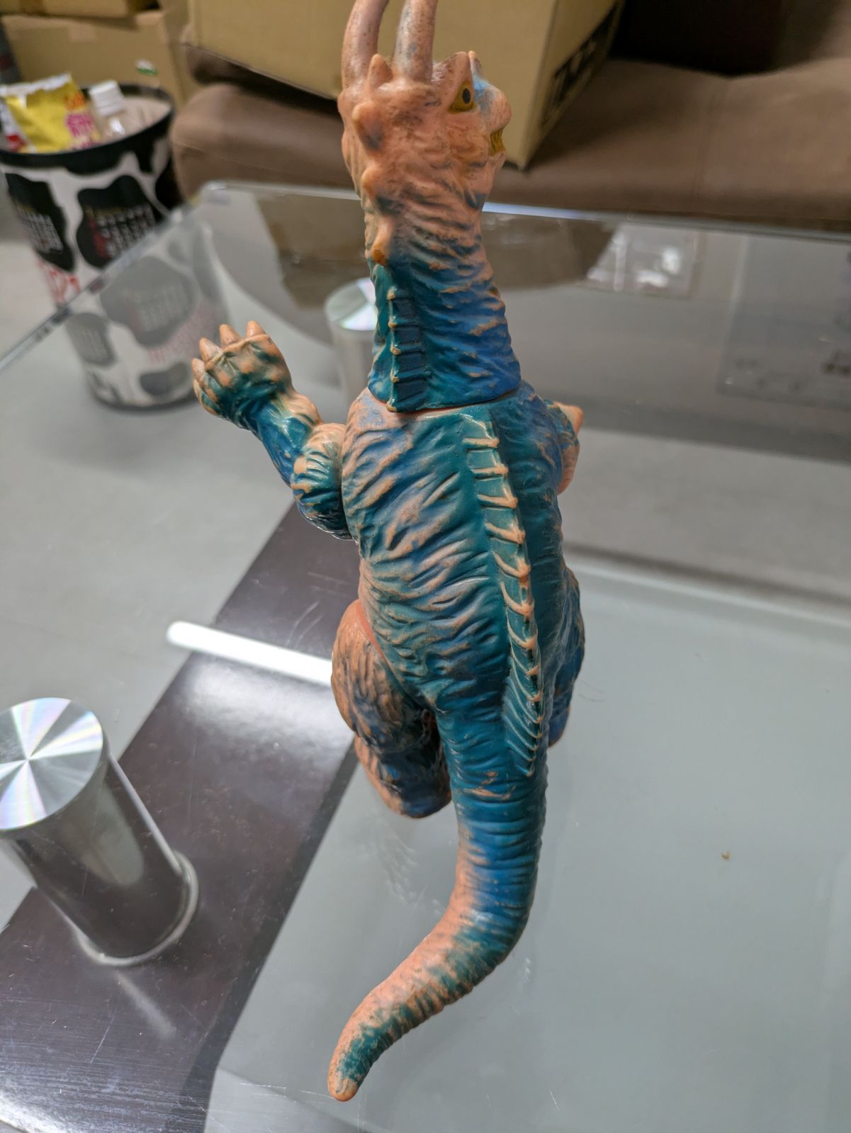 ブルマァク　キングザウルス三世(復刻版)ソフビ　帰ってきたウルトラマン 帰ってきたウルトラマン』に登場する、『古代怪獣 キングザウルス三世